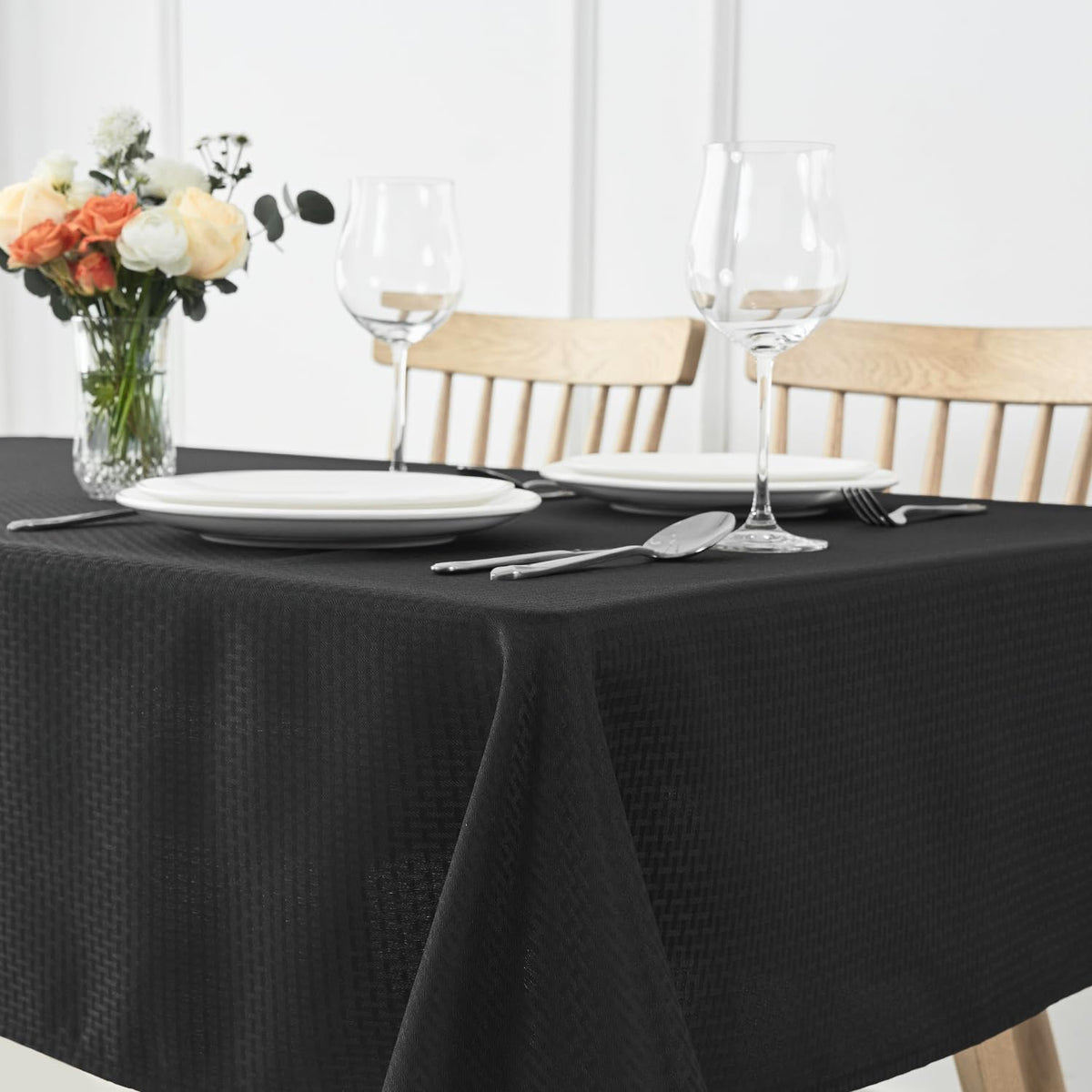maxmill Rectangle Tablecloth Weaved Pattern Waterproof Spillproof Wrinkle Free Table Cloth, Kitchen Dining Tabletop Decoration, Fabric Table Cover for Holiday Parties, 52 x 70 Inch, Sage Green