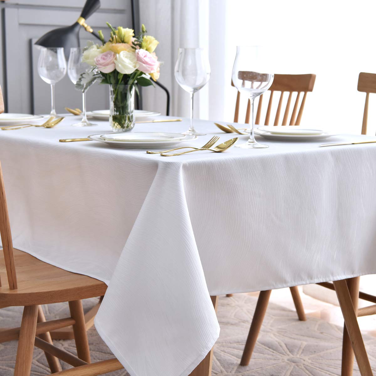 maxmill Jacquard Table Cloth Swirl Pattern Spillproof Wrinkle Resistant Heavy Weight Soft Tablecloth for Kitchen Dinning Tabletop Decoration Outdoor Picnic Rectangle 52 x 70 Inch Navy Blue