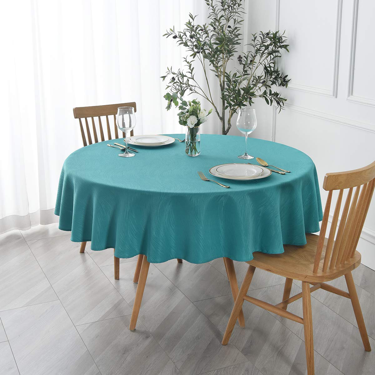 maxmill Jacquard Table Cloth Swirl Pattern Spillproof Wrinkle Resistant Heavy Weight Soft Tablecloth for Kitchen Dinning Tabletop Decoration Outdoor Picnic Rectangle 52 x 70 Inch Navy Blue