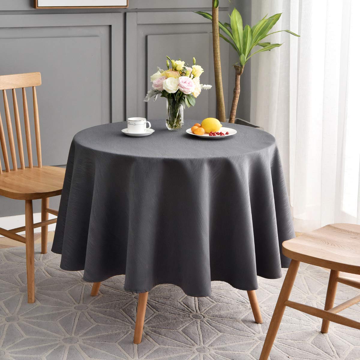 maxmill Jacquard Table Cloth Swirl Pattern Spillproof Wrinkle Resistant Heavy Weight Soft Tablecloth for Kitchen Dinning Tabletop Decoration Outdoor Picnic Rectangle 52 x 70 Inch Navy Blue