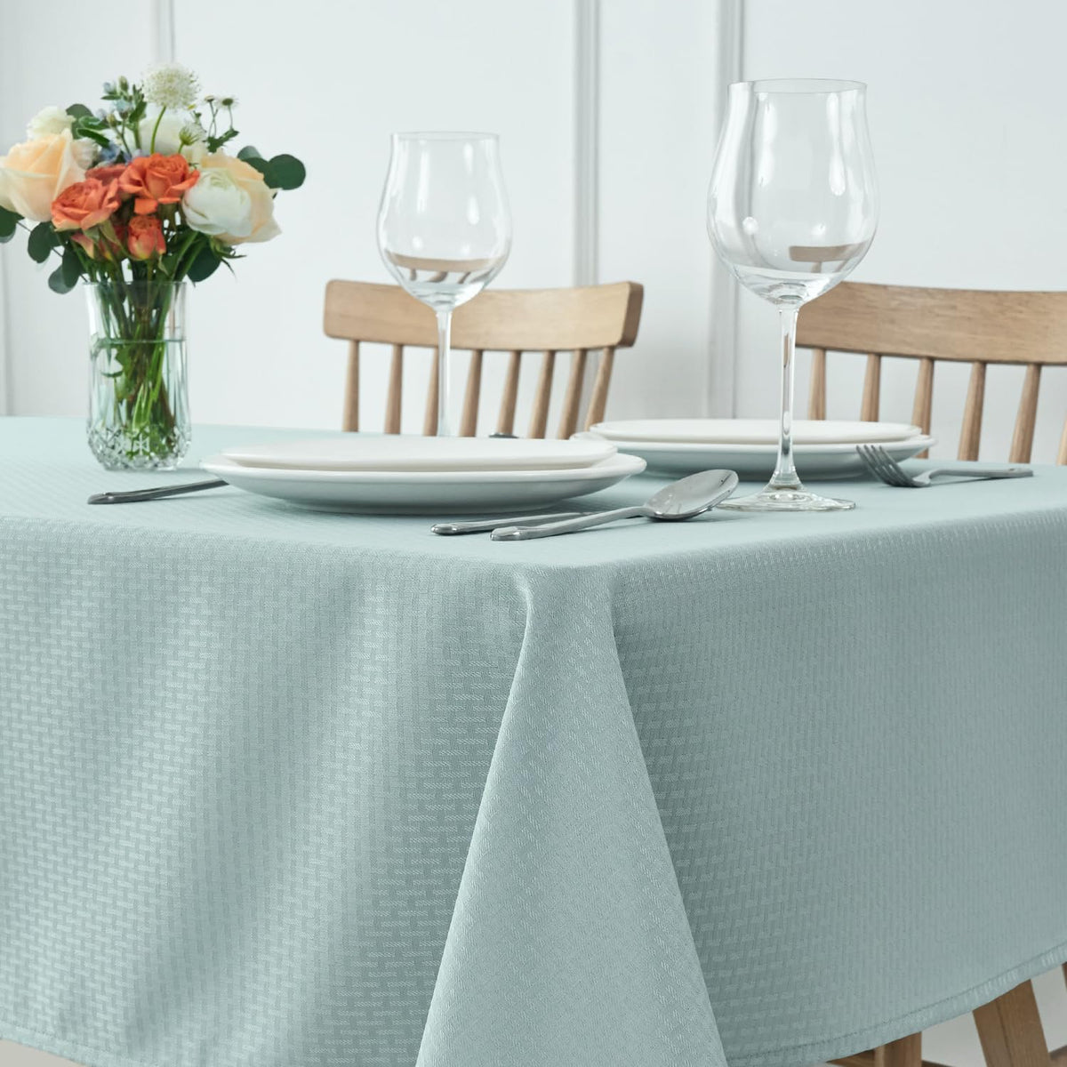 maxmill Rectangle Tablecloth Weaved Pattern Waterproof Spillproof Wrinkle Free Table Cloth, Kitchen Dining Tabletop Decoration, Fabric Table Cover for Holiday Parties, 52 x 70 Inch, Sage Green
