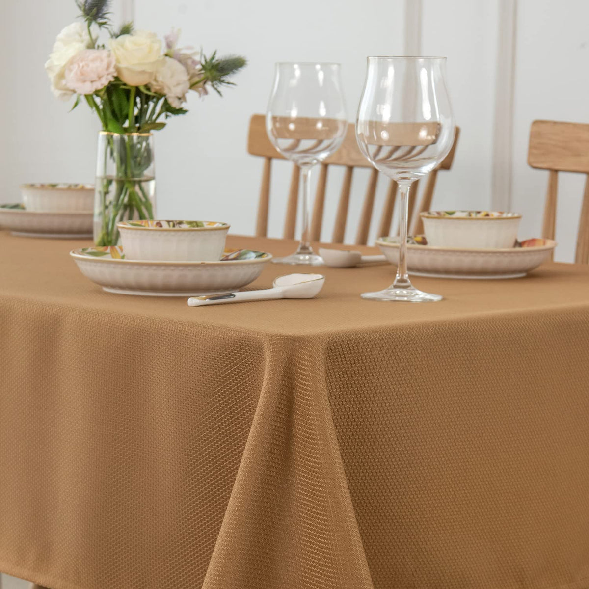 maxmill Rectangle Textured Tablecloth Waterproof Spillproof Wrinkle Free Table Cloth, Kitchen Dining Tabletop Decoration, Fabric Table Cover for Outdoor and Indoor Use, 52 x 70 Inch, Beige