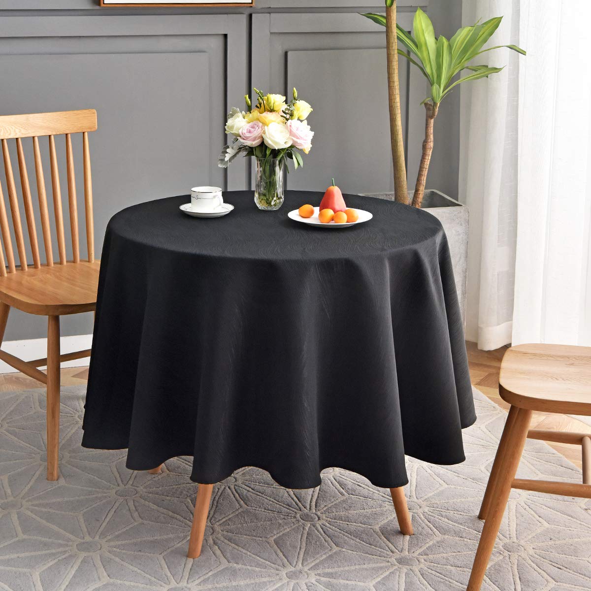 maxmill Jacquard Table Cloth Swirl Pattern Spillproof Wrinkle Resistant Heavy Weight Soft Tablecloth for Kitchen Dinning Tabletop Decoration Outdoor Picnic Rectangle 52 x 70 Inch Navy Blue