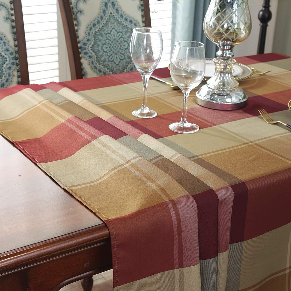 SASTYBALE Rectangle Tablecloth 52 x 70 Inch, Red, Checkered Table Cloths