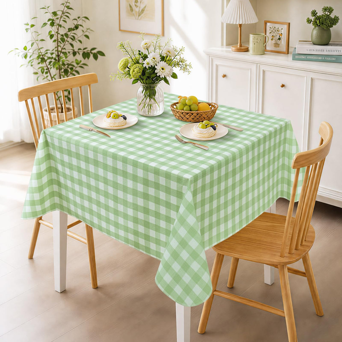 Seenus Khaki Gingham Cottage Vinyl Round Tablecloth with Flannel Backing, Waterproof Checkered Table Cloth Wipeable for Farmhouse Kitchen Patio Garden, 60 Inch Circular (Fits 30-48" Tables)