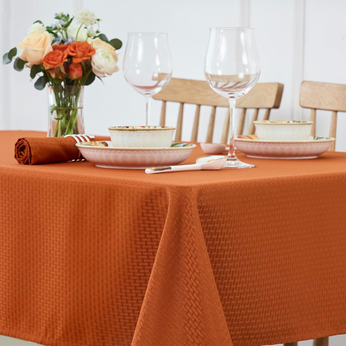maxmill Rectangle Tablecloth Weaved Pattern Waterproof Spillproof Wrinkle Free Table Cloth, Kitchen Dining Tabletop Decoration, Fabric Table Cover for Holiday Parties, 52 x 70 Inch, Sage Green