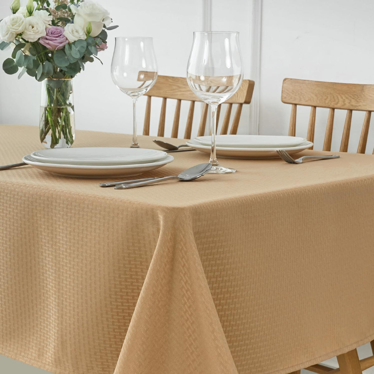 maxmill Rectangle Tablecloth Weaved Pattern Waterproof Spillproof Wrinkle Free Table Cloth, Kitchen Dining Tabletop Decoration, Fabric Table Cover for Holiday Parties, 52 x 70 Inch, Sage Green