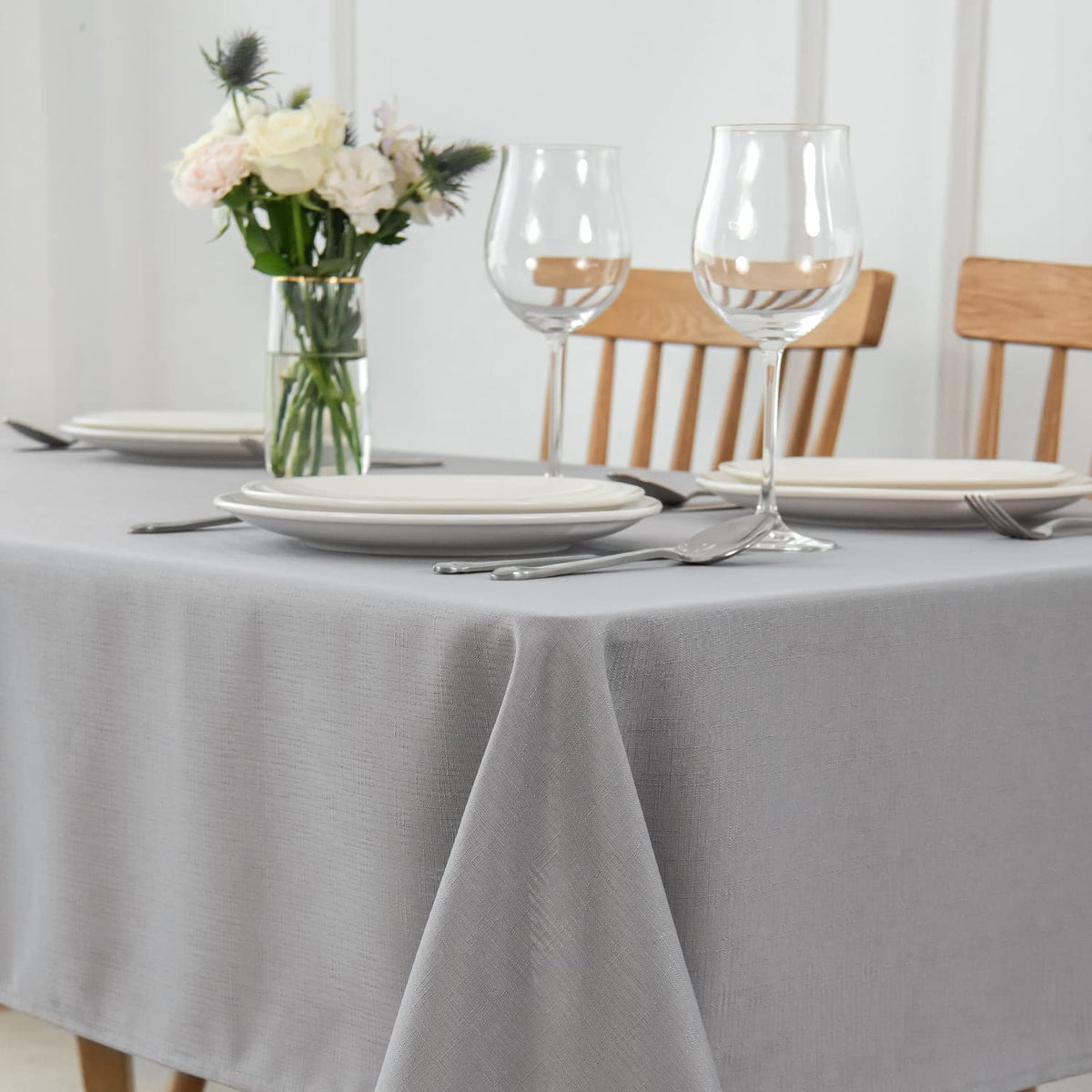 maxmill Rectangle Slubby Textured Tablecloth Waterproof Spillproof Wrinkle Free Table Cloth, Kitchen Dining Tabletop Decoration, Fabric Table Cover for Holiday Dinner Parties, 52 x 70 Inch, Beige