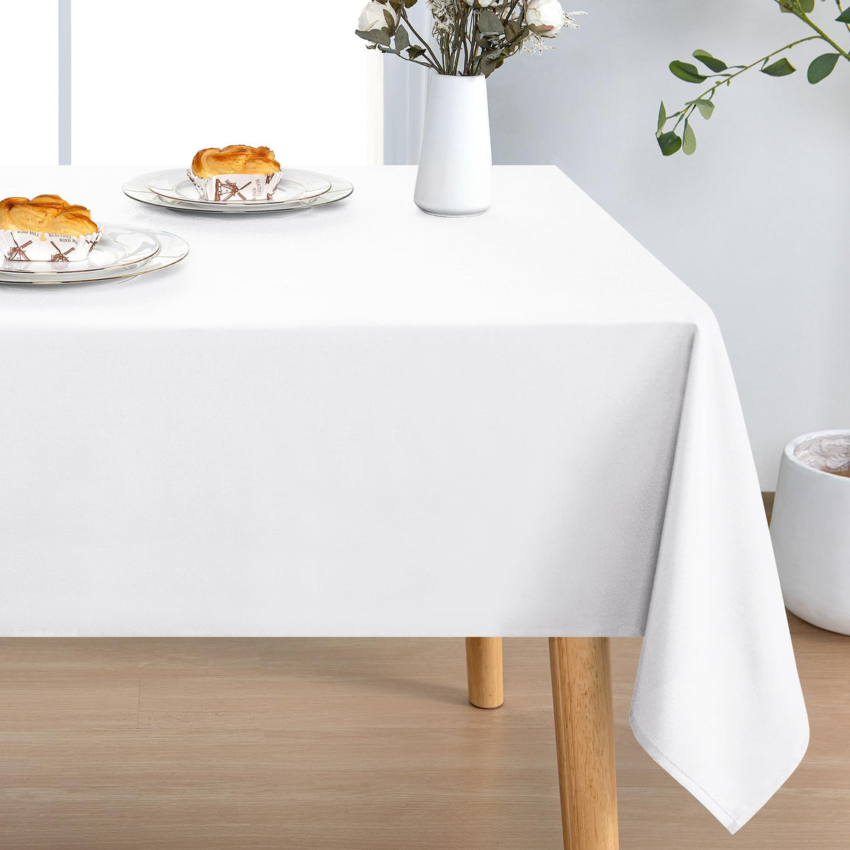 DWCN Rectangle Tablecloth - 60 x 84 Inch - Waterproof Stain and Wrinkle Resistant Washable Table Cloth, Decorative Fabric Table Cover for Kitchen Dining Room Party and Outdoor Use, Black