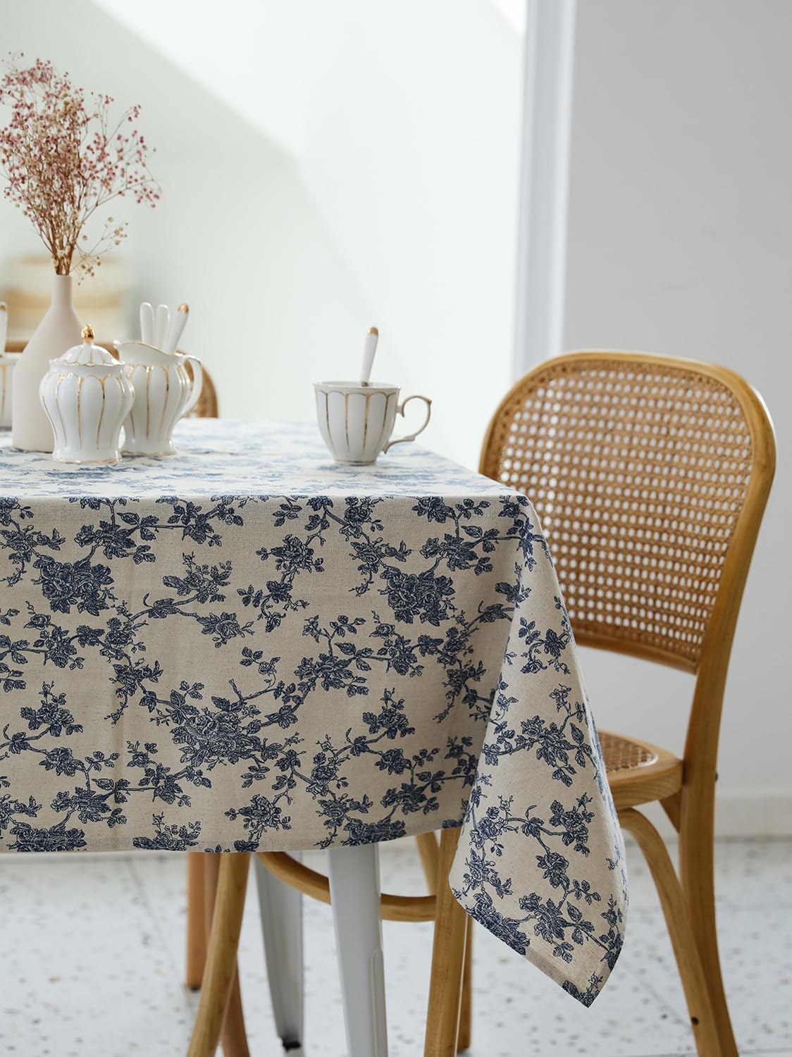 YiHomer Pastoral Rectangle Table Cloth 100% Polyester Fabric 52 x 70 Inch
