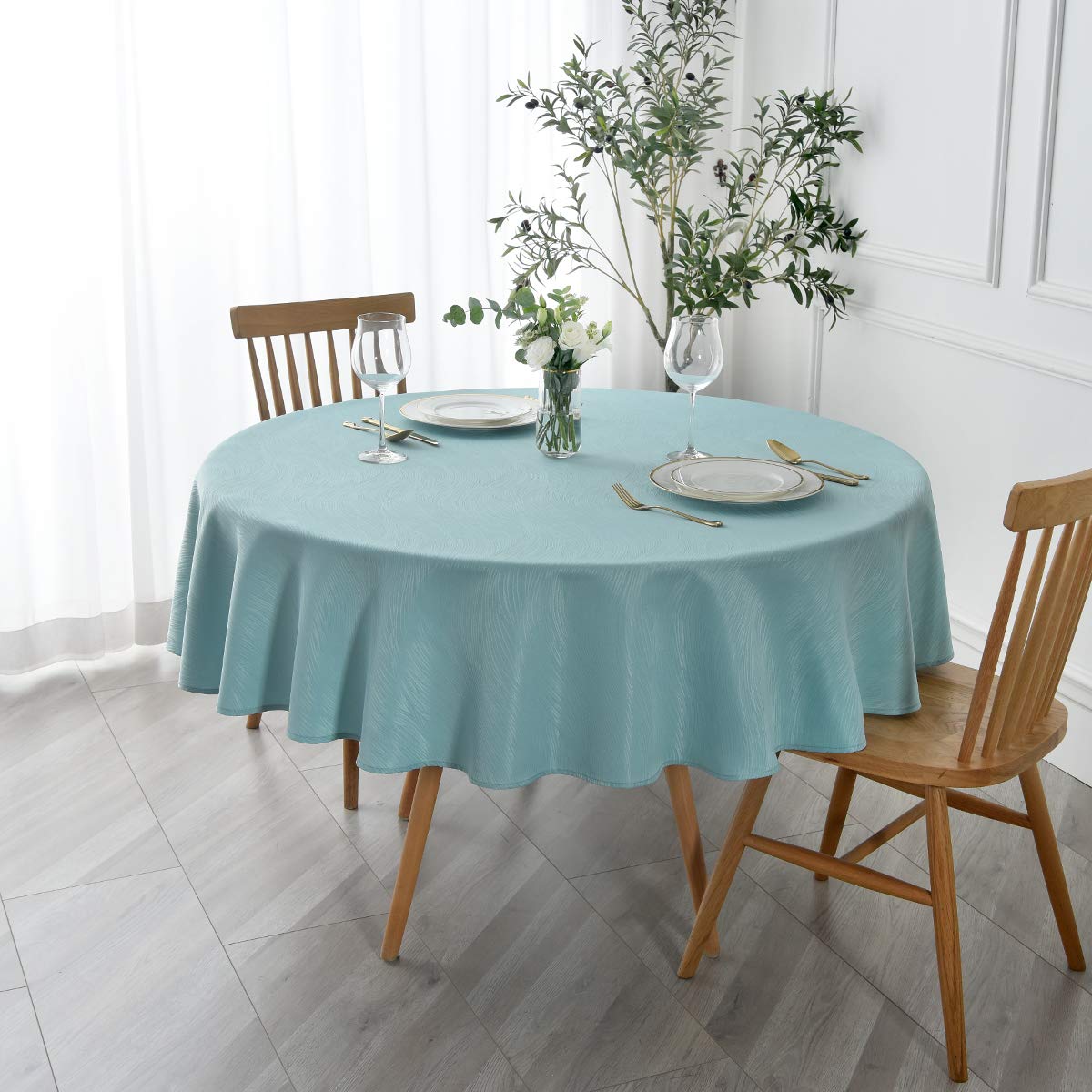 maxmill Jacquard Table Cloth Swirl Pattern Spillproof Wrinkle Resistant Heavy Weight Soft Tablecloth for Kitchen Dinning Tabletop Decoration Outdoor Picnic Rectangle 52 x 70 Inch Navy Blue