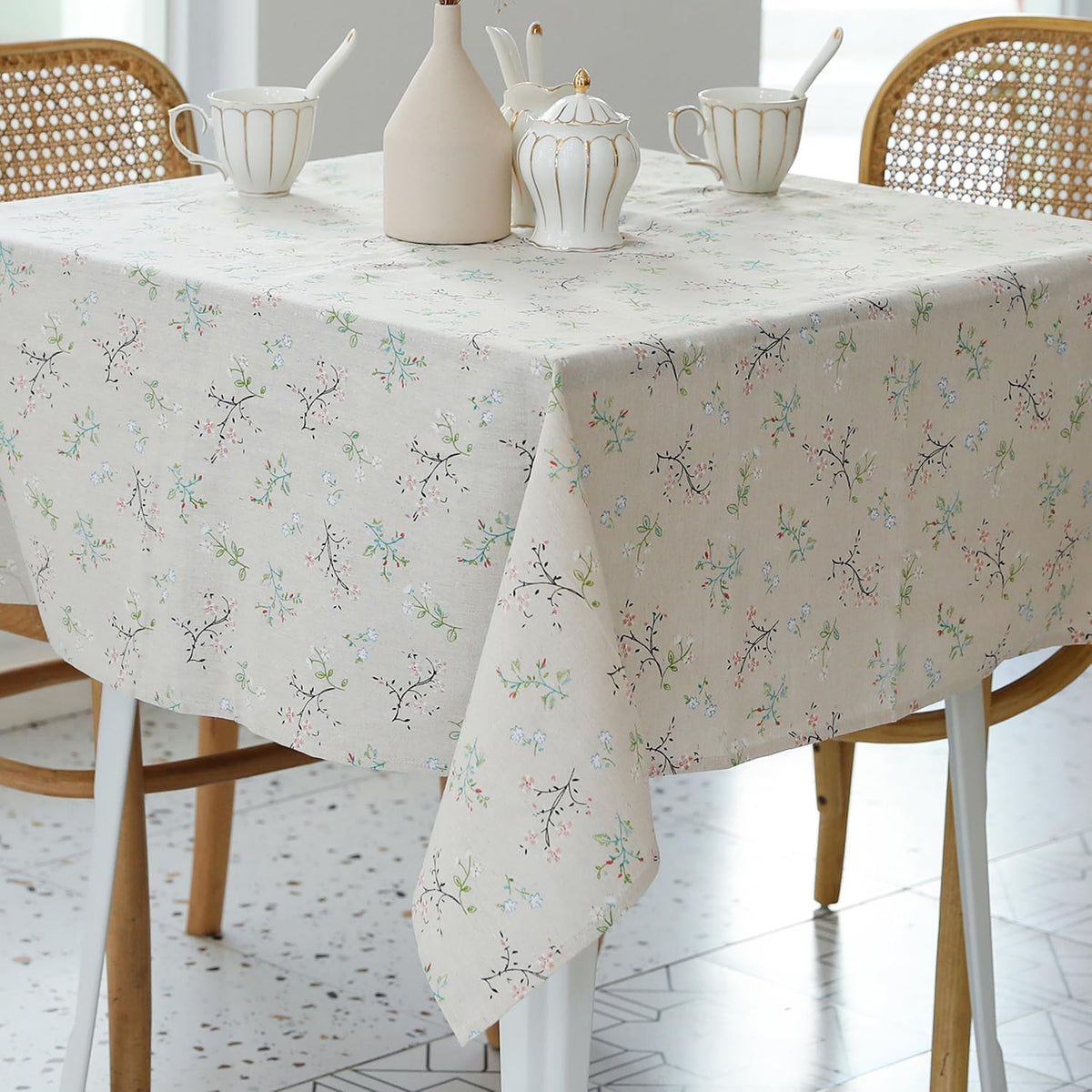 YiHomer Pastoral Rectangle Table Cloth 100% Polyester Fabric 52 x 70 Inch