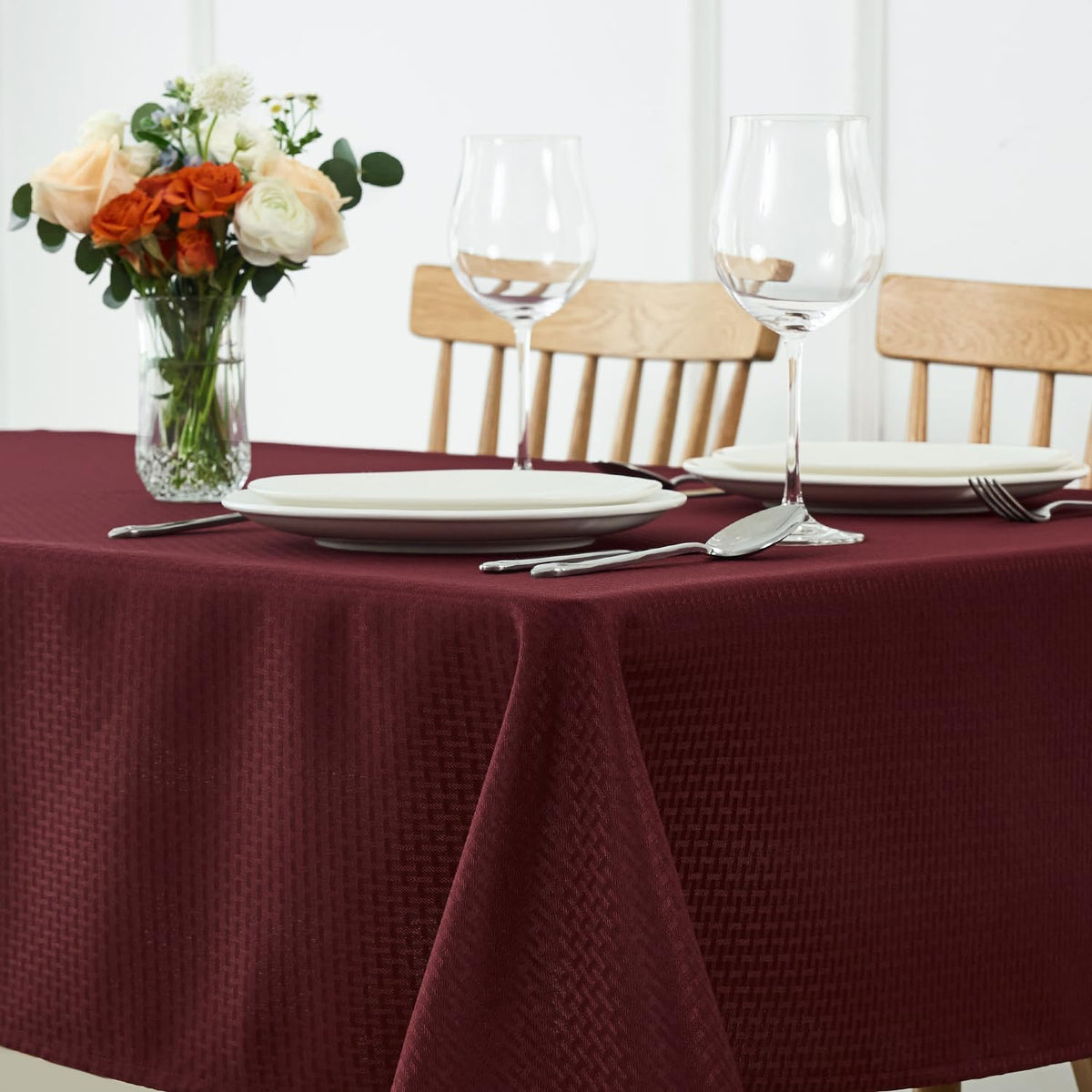 maxmill Rectangle Tablecloth Weaved Pattern Waterproof Spillproof Wrinkle Free Table Cloth, Kitchen Dining Tabletop Decoration, Fabric Table Cover for Holiday Parties, 52 x 70 Inch, Sage Green