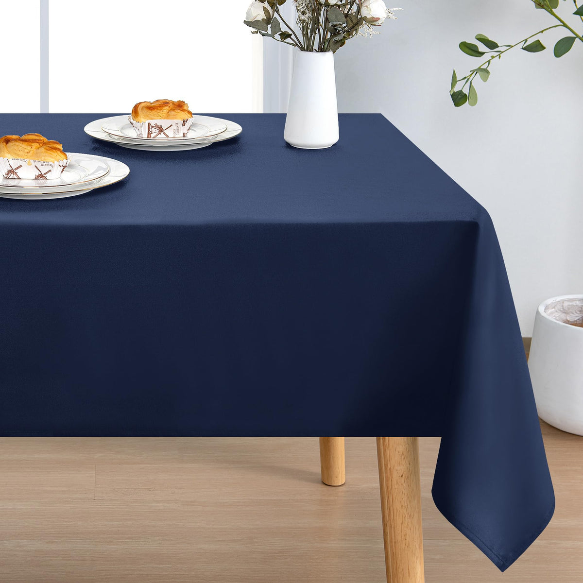 DWCN Rectangle Tablecloth - 60 x 84 Inch - Waterproof Stain and Wrinkle Resistant Washable Table Cloth, Decorative Fabric Table Cover for Kitchen Dining Room Party and Outdoor Use, Black