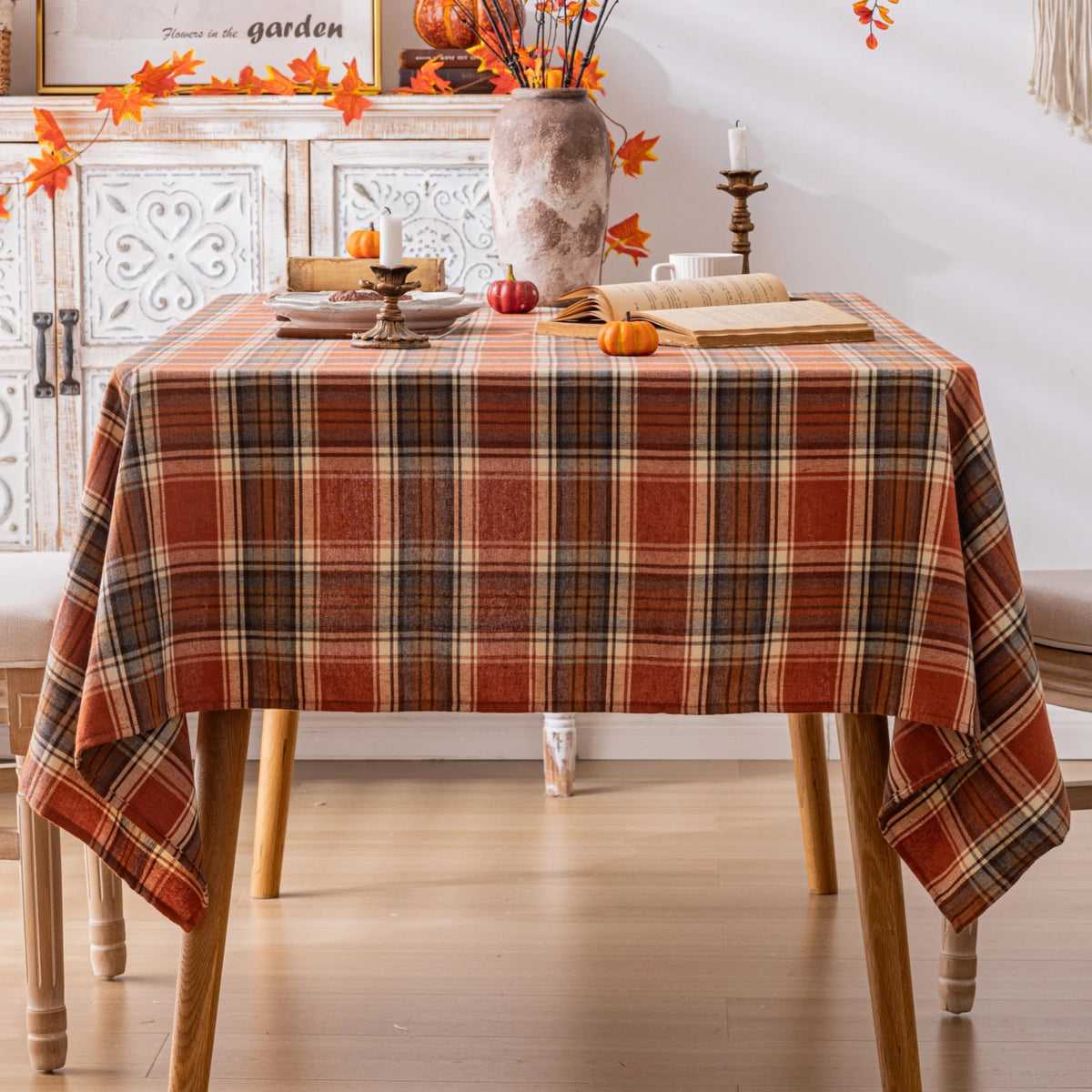 AQOTHES Plaid Fall Tablecloth Thanksgiving Rectangle 60x84 Inch Rust