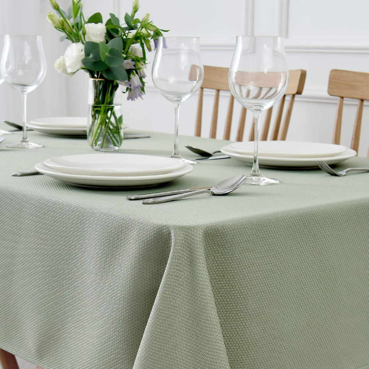 maxmill Rectangle Textured Tablecloth Waterproof Spillproof Wrinkle Free Table Cloth, Kitchen Dining Tabletop Decoration, Fabric Table Cover for Outdoor and Indoor Use, 52 x 70 Inch, Beige