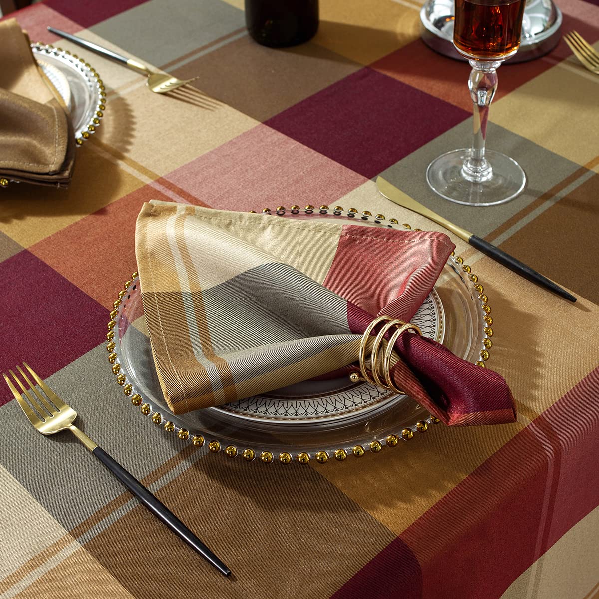 SASTYBALE Rectangle Tablecloth 52 x 70 Inch, Red, Checkered Table Cloths