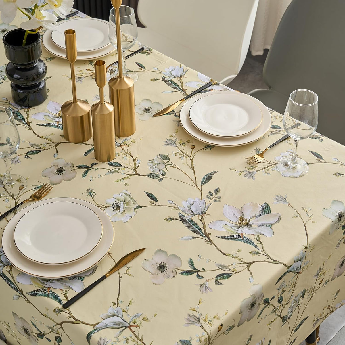 Pioggia Vinyl Tablecloth with Flannel Backing - Waterproof, Oil-Proof, Easy to Clean -Plastic Table Cloth - Perfect for Dining Tables, Kitchen Tables, Parties (Beige Flower, 54×72 Inch Rectangular)