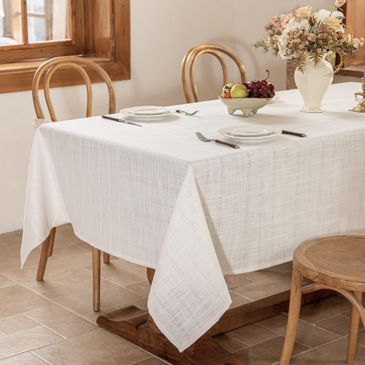 Laolitou Light Pink Embroidered Grid Tablecloth, Wrinkle Resistant, 52"x70"
