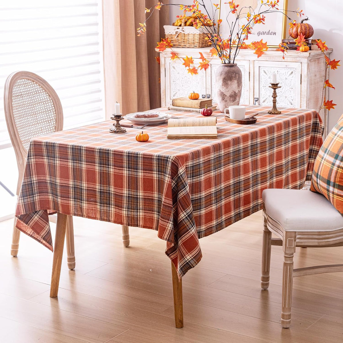 AQOTHES Plaid Fall Tablecloth Thanksgiving Rectangle 60x84 Inch Rust