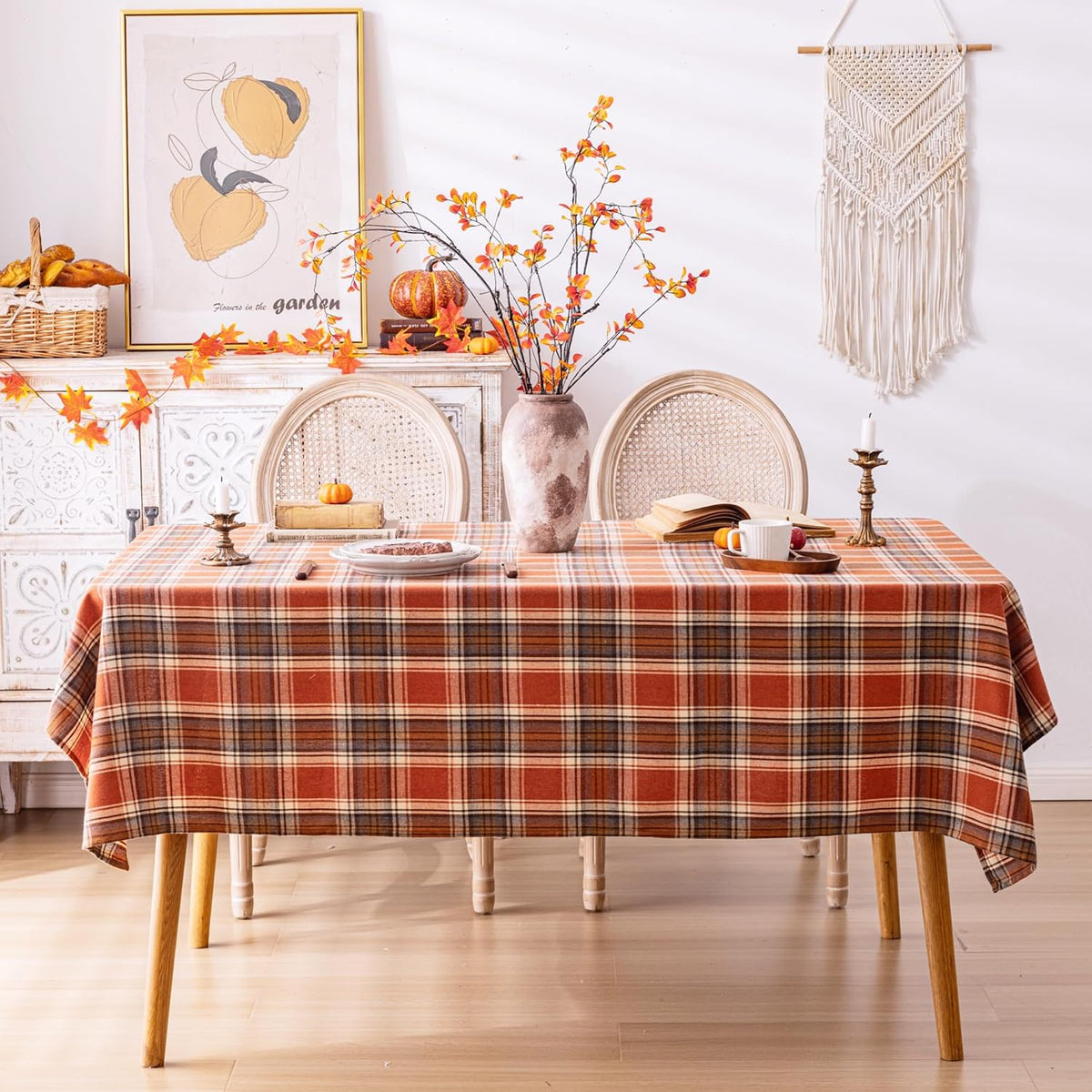 AQOTHES Plaid Fall Tablecloth Thanksgiving Rectangle 60x84 Inch Rust