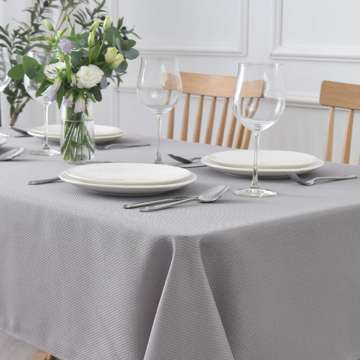 maxmill Rectangle Textured Tablecloth Waterproof Spillproof Wrinkle Free Table Cloth, Kitchen Dining Tabletop Decoration, Fabric Table Cover for Outdoor and Indoor Use, 52 x 70 Inch, Beige