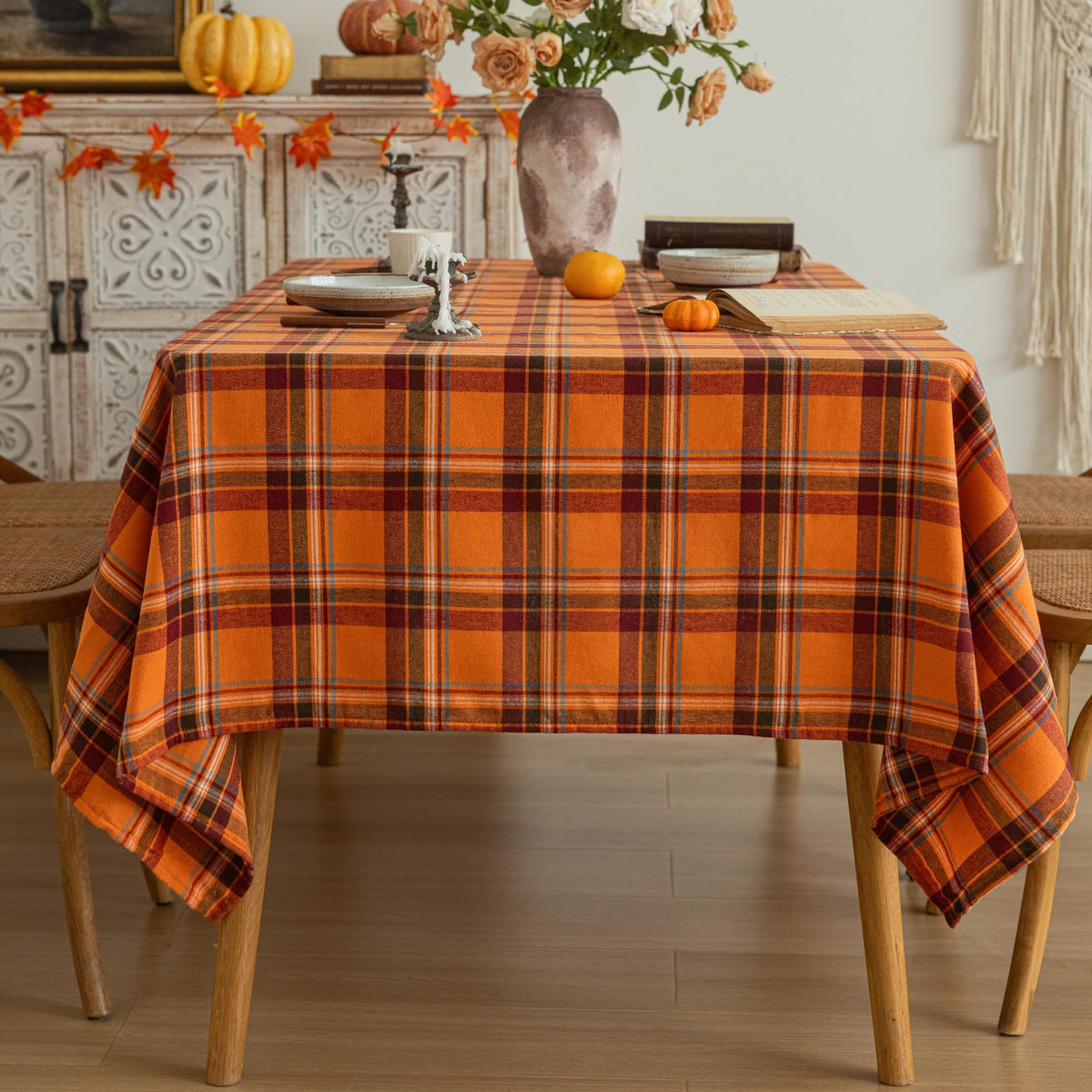 AQOTHES Plaid Fall Tablecloth Thanksgiving Rectangle 60x84 Inch Rust