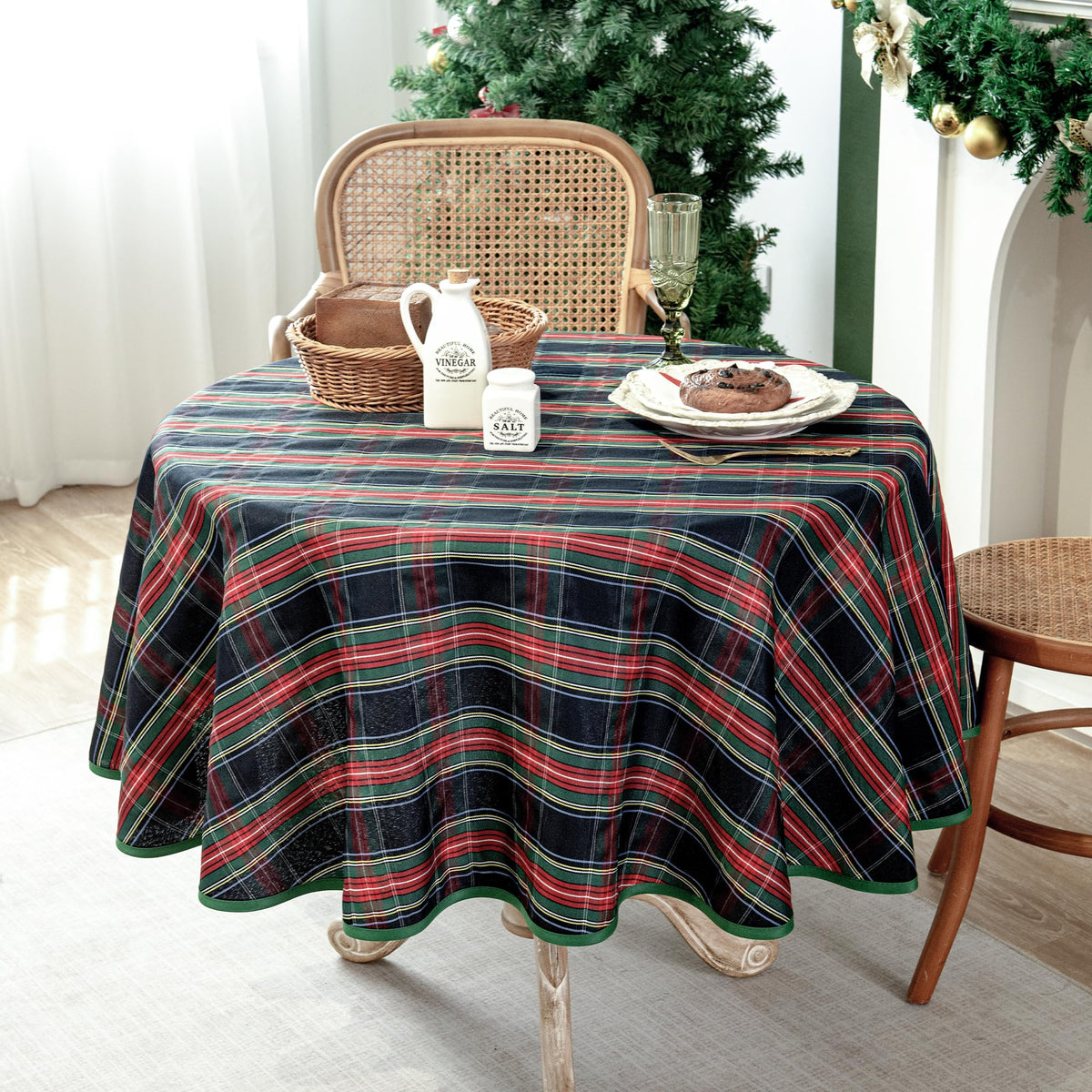 Rectangle Plaid Tablecloth for Thanksgiving, 60x84 inches