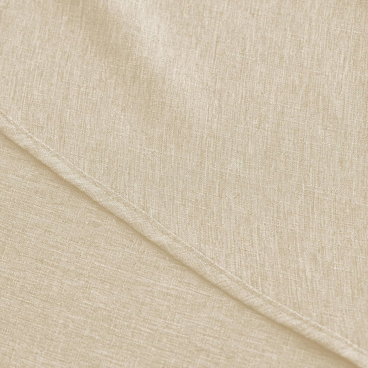 Decorelia Waterproof Round Tablecloth for Round Dining Table, Decorative Rustic Soft Wipeable Table Cloths Cover Indoor Outdoor Use for Holiday,Wedding, Kitchen (70 Inch,Round (4-6 Seats),Beige)