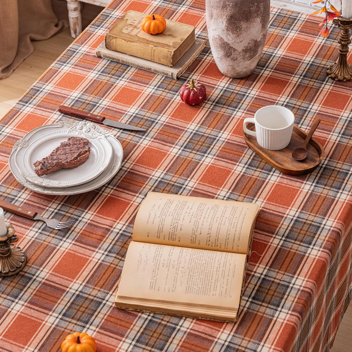 AQOTHES Plaid Fall Tablecloth Thanksgiving Rectangle 60x84 Inch Rust