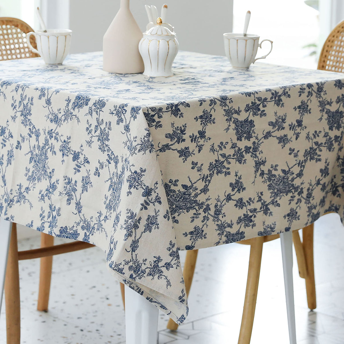 YiHomer Pastoral Rectangle Table Cloth 100% Polyester Fabric 52 x 70 Inch